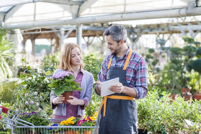 What is Clienteling? How Does it Impact Personalization?